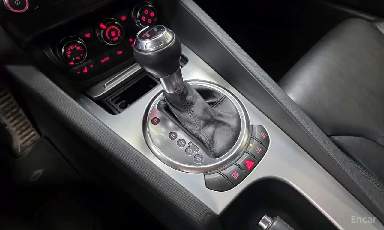 Audi Tt * Coupe 2.0 TFSI * ЦЕНА ДО БГ, снимка 9 - Автомобили и джипове - 55629559