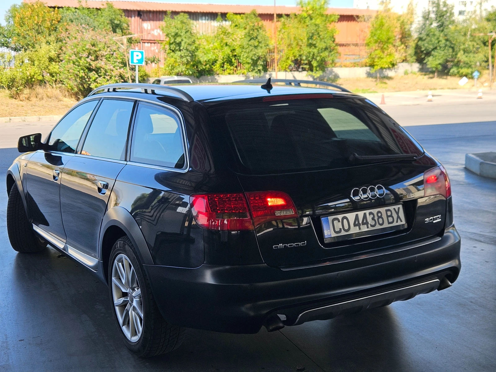 Audi A6 Allroad 3.0d, снимка 3 - Автомобили и джипове - 55642594