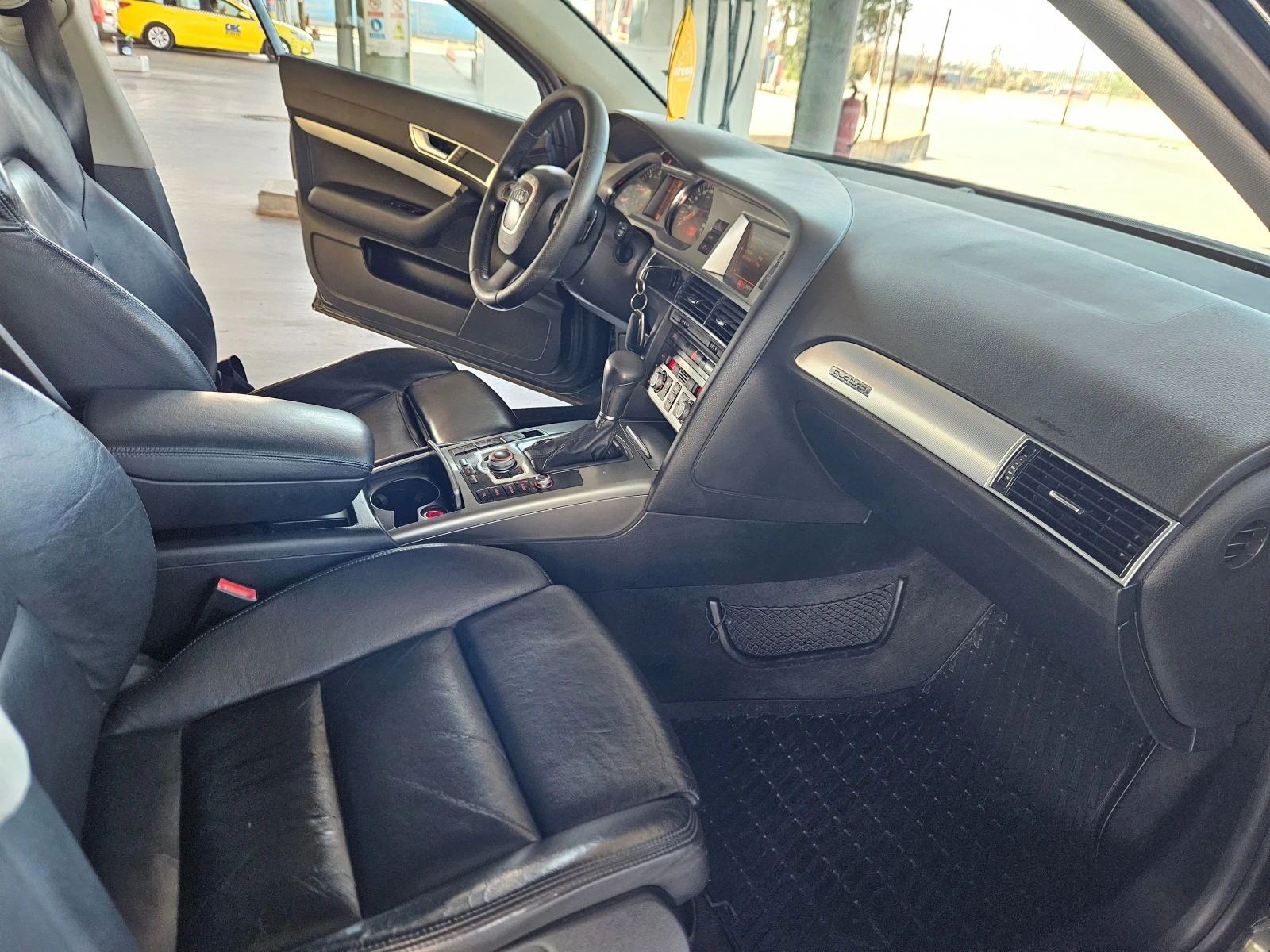 Audi A6 Allroad 3.0d, снимка 9 - Автомобили и джипове - 55642594