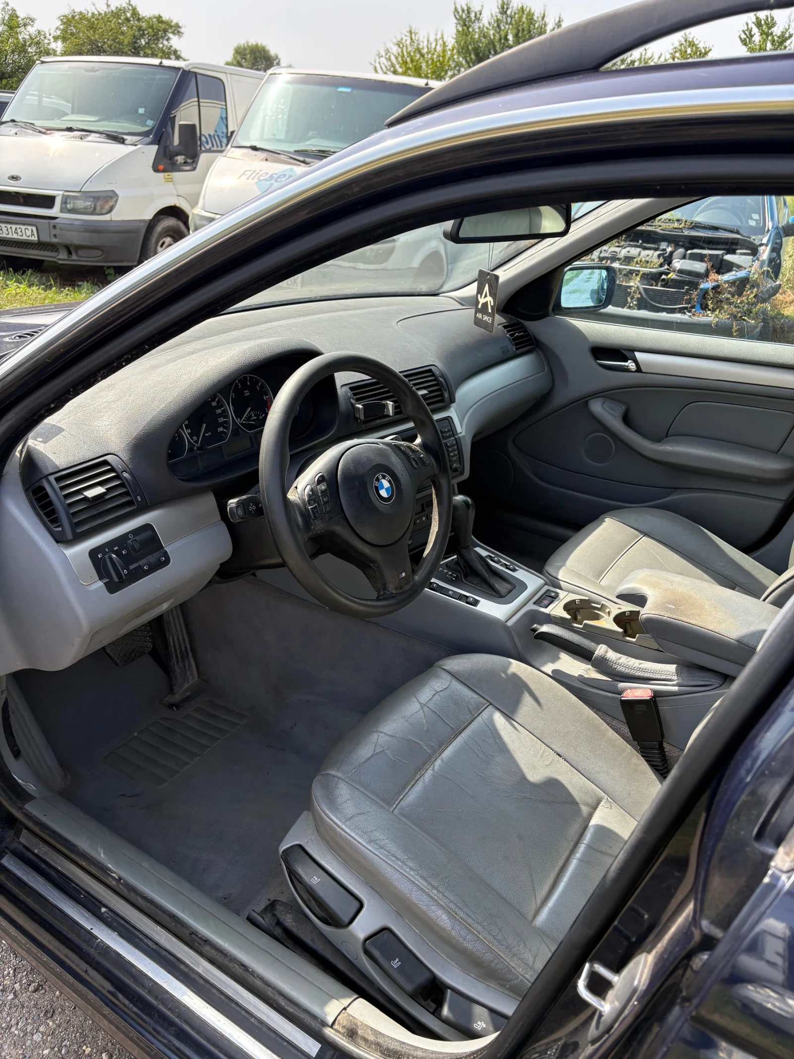BMW 330 Xdrive, снимка 5 - Автомобили и джипове - 55890836