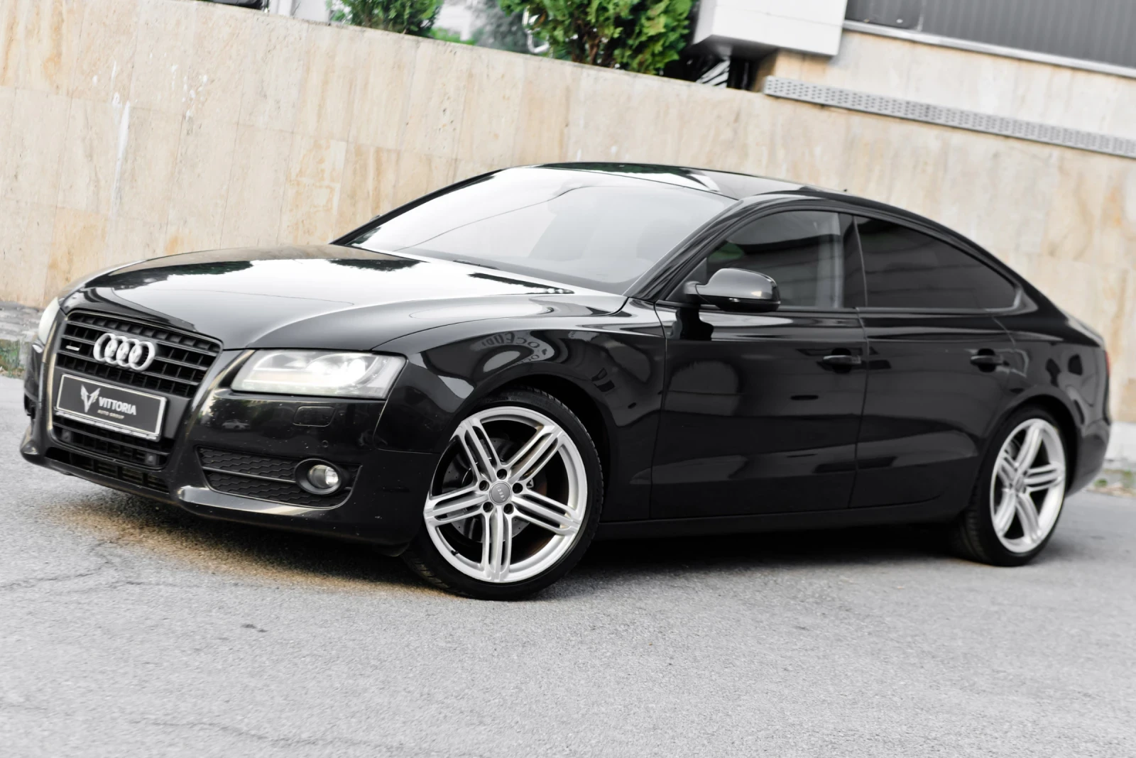 Audi A5 S-LINE// SPORTBACK// 2011// DISTRONIC /LANE ASSIST, снимка 2 - Автомобили и джипове - 55996000
