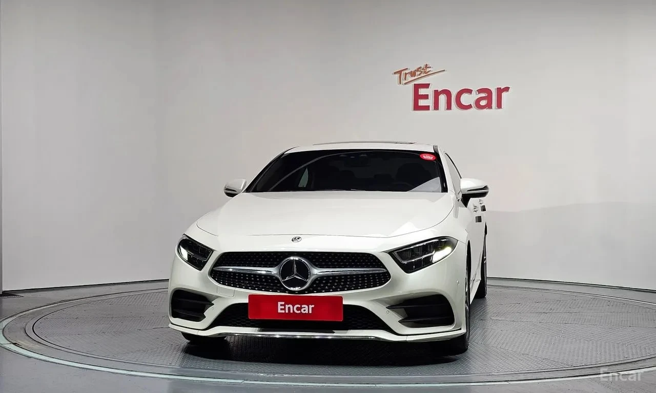 Mercedes-Benz CLS 300d AMG Line/ФИНАНСИРАНЕ, снимка 3 - Автомобили и джипове - 56019600
