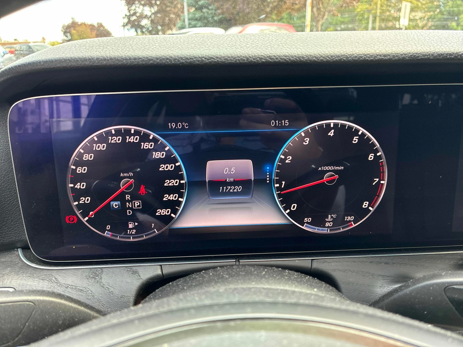 Mercedes-Benz E 300 * АВТОКРЕДИТ БЕЗ ПЪРВОНАЧАЛНА ВНОСКА* , снимка 8 - Автомобили и джипове - 56052764