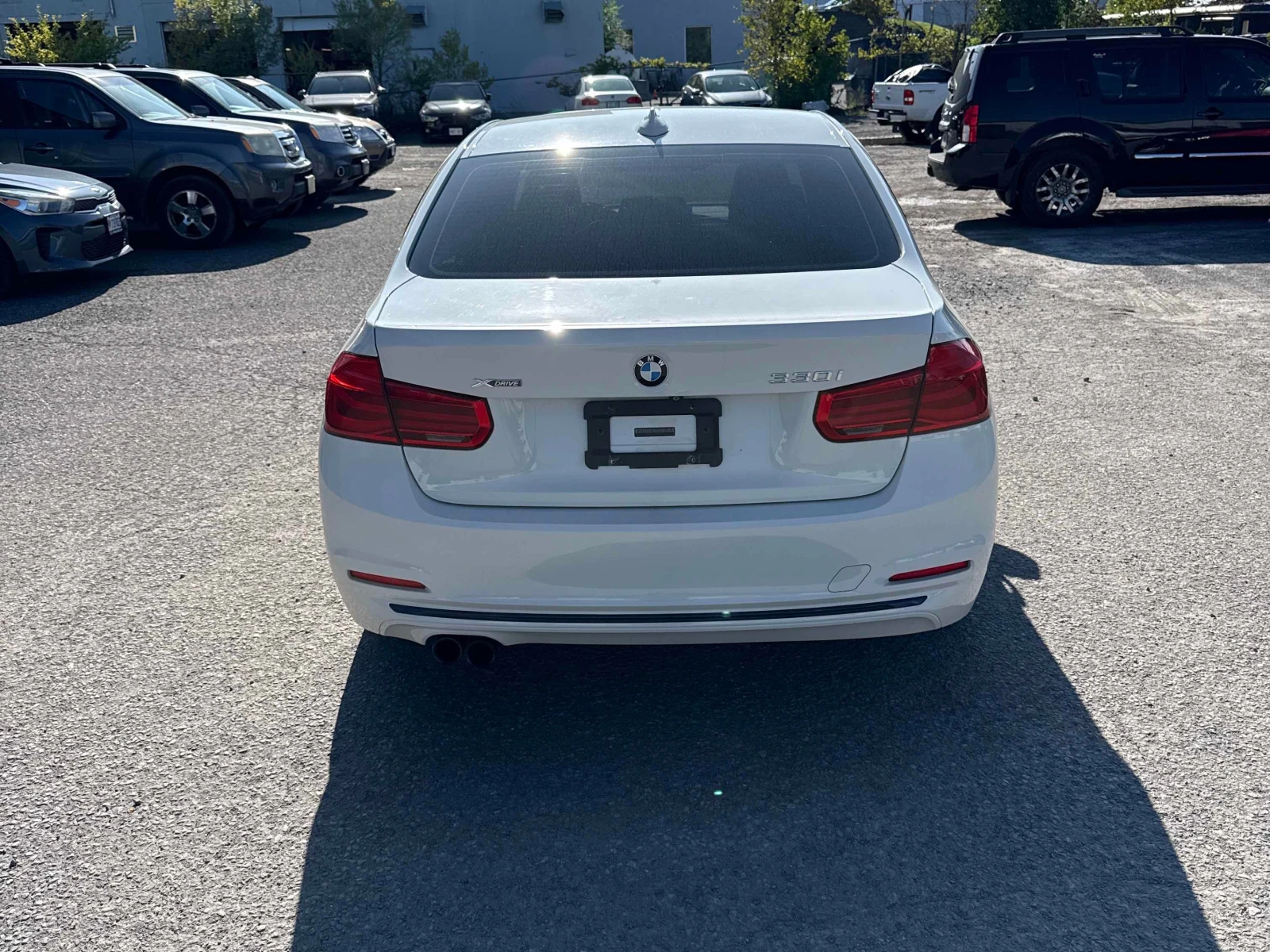 BMW 330 * xDrive * CARFAX * ОПЦИЯ ЗА ФИНАНСИРАНЕ, снимка 4 - Автомобили и джипове - 56062776