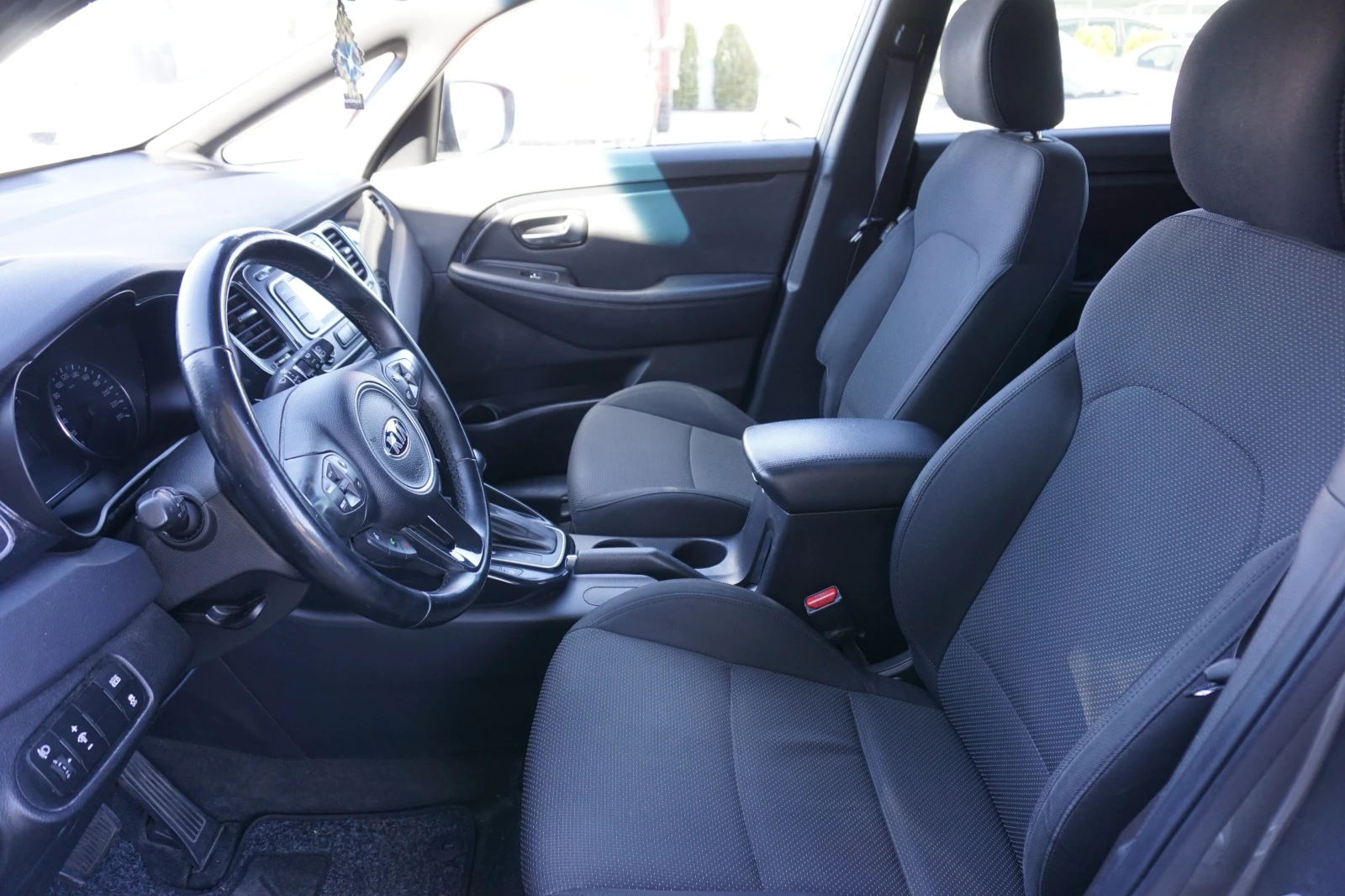 Kia Carens 1.7/�������/7����� | Mobile.bg � ����������� 13