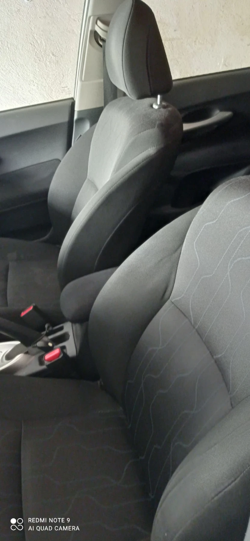 Toyota Auris, снимка 5 - Автомобили и джипове - 56608823