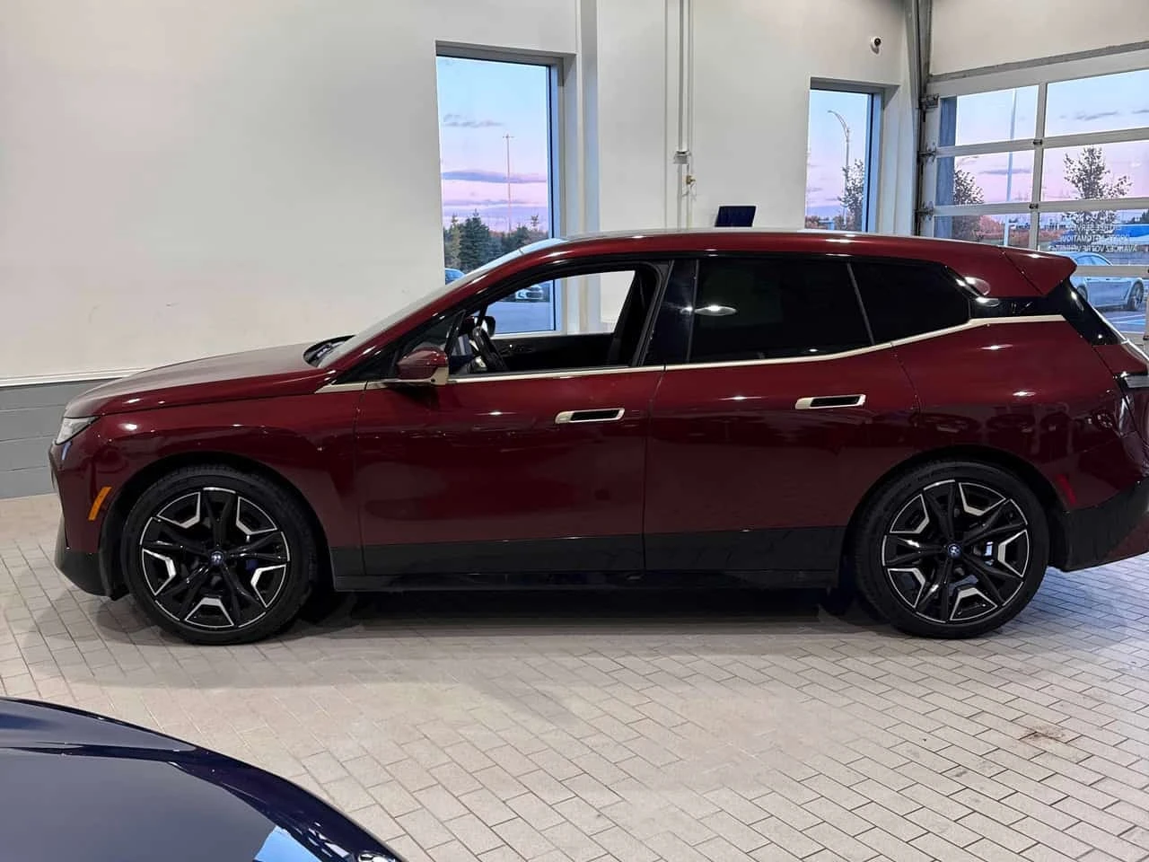 BMW iX * XDRIVE50 * ������ ���������������� �� BMW | Mobile.bg � ����������� 3