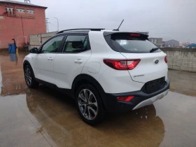 Kia Stonic 1.4 I* GPL* 100 к.с.* Камера* EURO 6D* , снимка 3