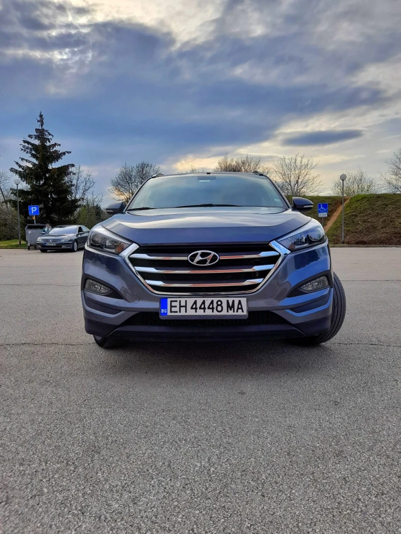 Hyundai Tucson 2.0 Romano Gaz, снимка 5 - Автомобили и джипове - 47007957