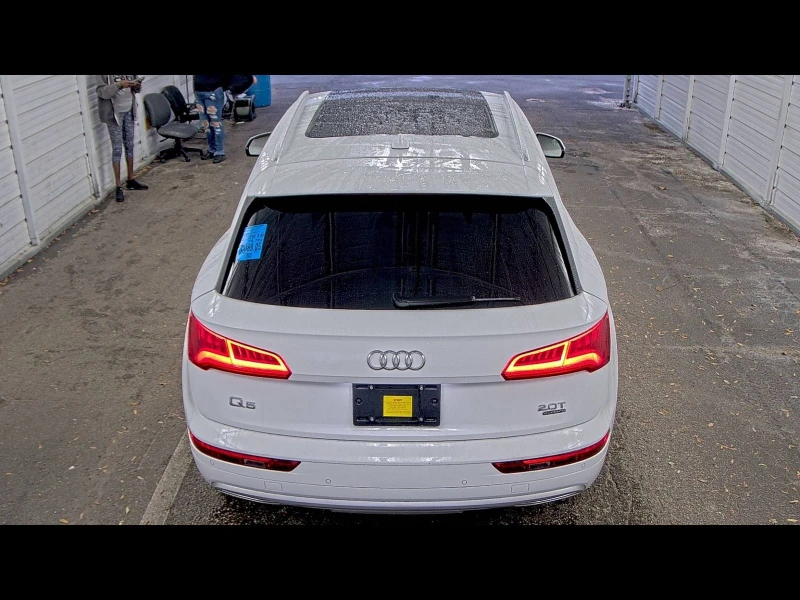 Audi Q5 BANG & OLUFSEN* digital* matrix* м.точка* keyless*, снимка 5 - Автомобили и джипове - 48485547