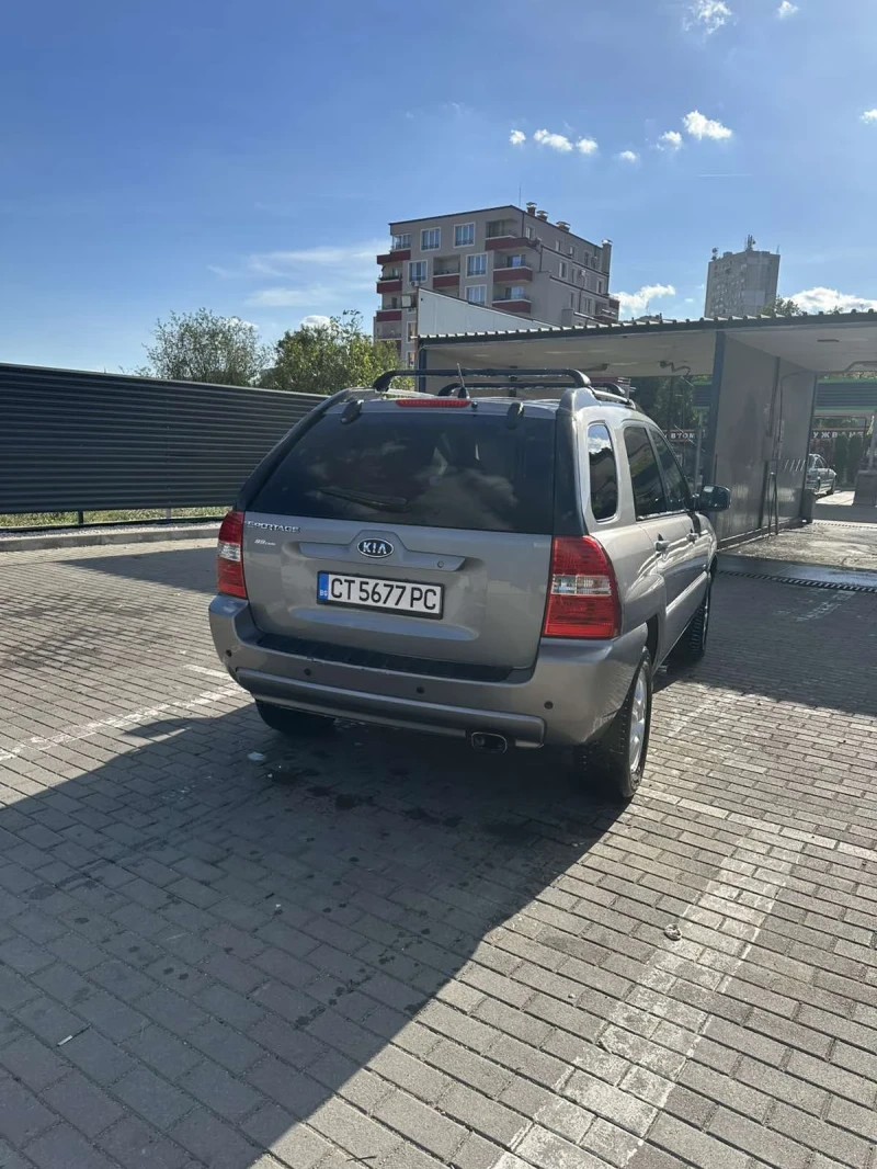 Kia Sportage, снимка 6 - Автомобили и джипове - 48615170