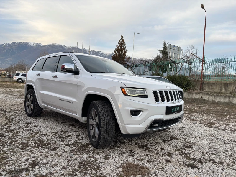 Jeep Grand cherokee OVERLAND KEYLESS, снимка 3 - Автомобили и джипове - 48759512