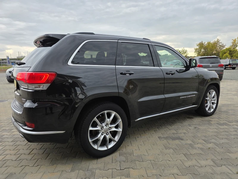 Jeep Grand cherokee 3.0D SUMMIT, снимка 4 - Автомобили и джипове - 52068604