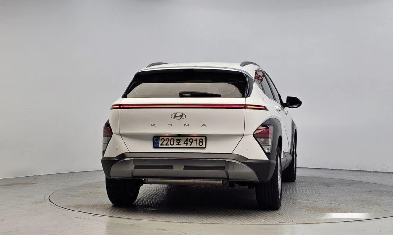 Hyundai Kona Gasoline 1.6 Turbo 2WD Premium, снимка 4 - Автомобили и джипове - 52113201