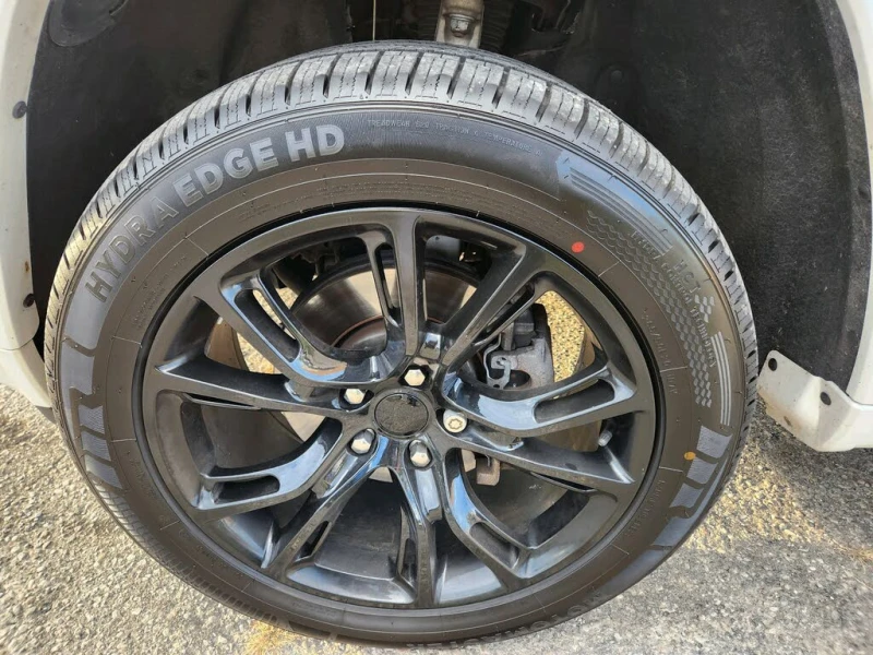 Jeep Grand cherokee Overland 4WD, снимка 16 - Автомобили и джипове - 52815911