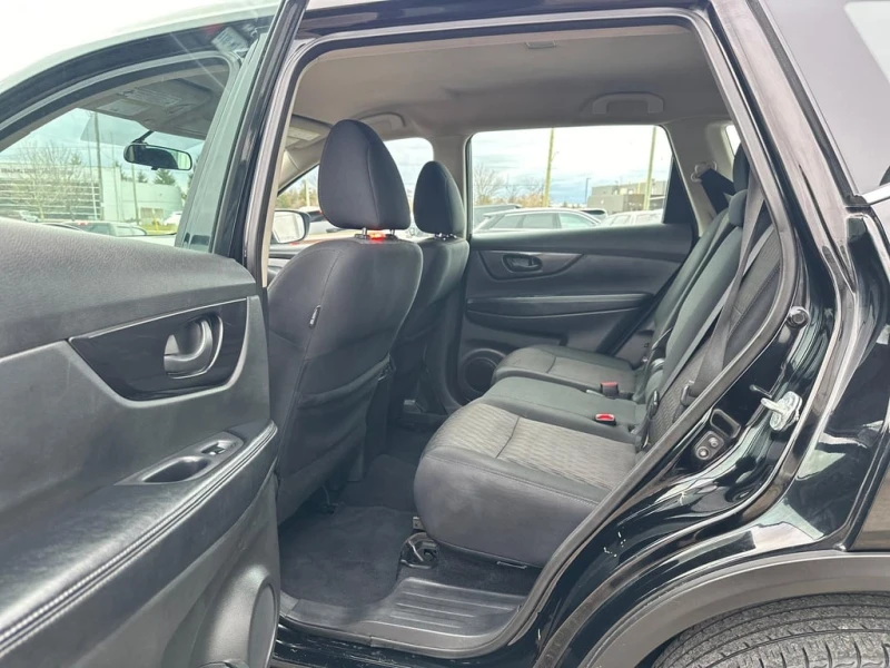 Nissan Rogue * AWD * CARFAX * БЕЗ ПЪРВОНАЧАЛНА ВНОСКА, снимка 5 - Автомобили и джипове - 53161958