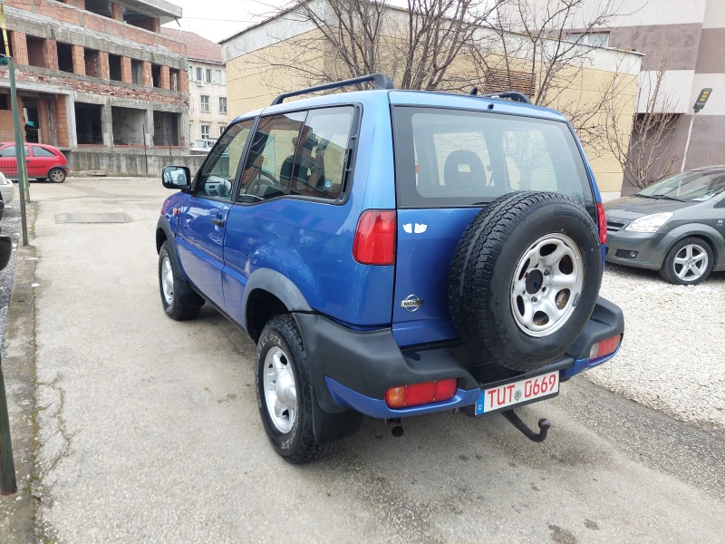 Nissan Terrano КЛИМАТИК-4x4-ТОП СЪСТОЯНИЕ, снимка 4 - Автомобили и джипове - 53211583