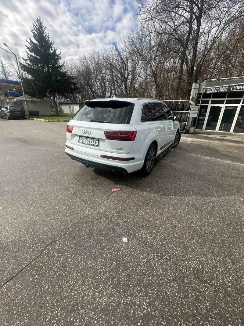 Audi Q7 3.0 бензин , снимка 2 - Автомобили и джипове - 53431966
