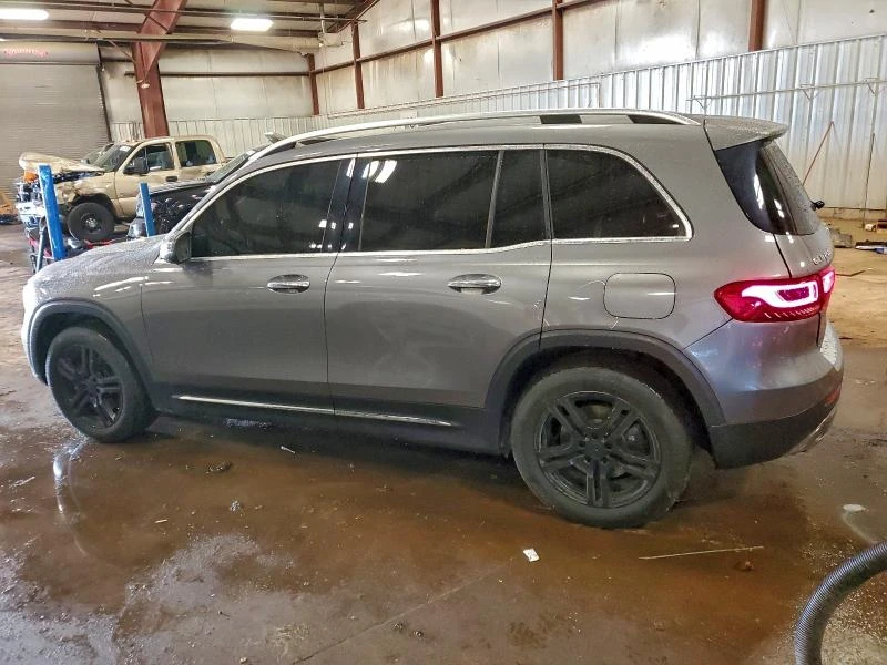 Mercedes-Benz GLB ПОДГРЕВ* КАМЕРА* КЕЙЛЕС* LANE* ASSIST, снимка 2 - Автомобили и джипове - 53165354