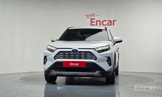 Toyota Rav4 HYBRID LIMITED * 4WD * ОБДУХВАНЕ * FACELIFT * , снимка 2 - Автомобили и джипове - 55898341