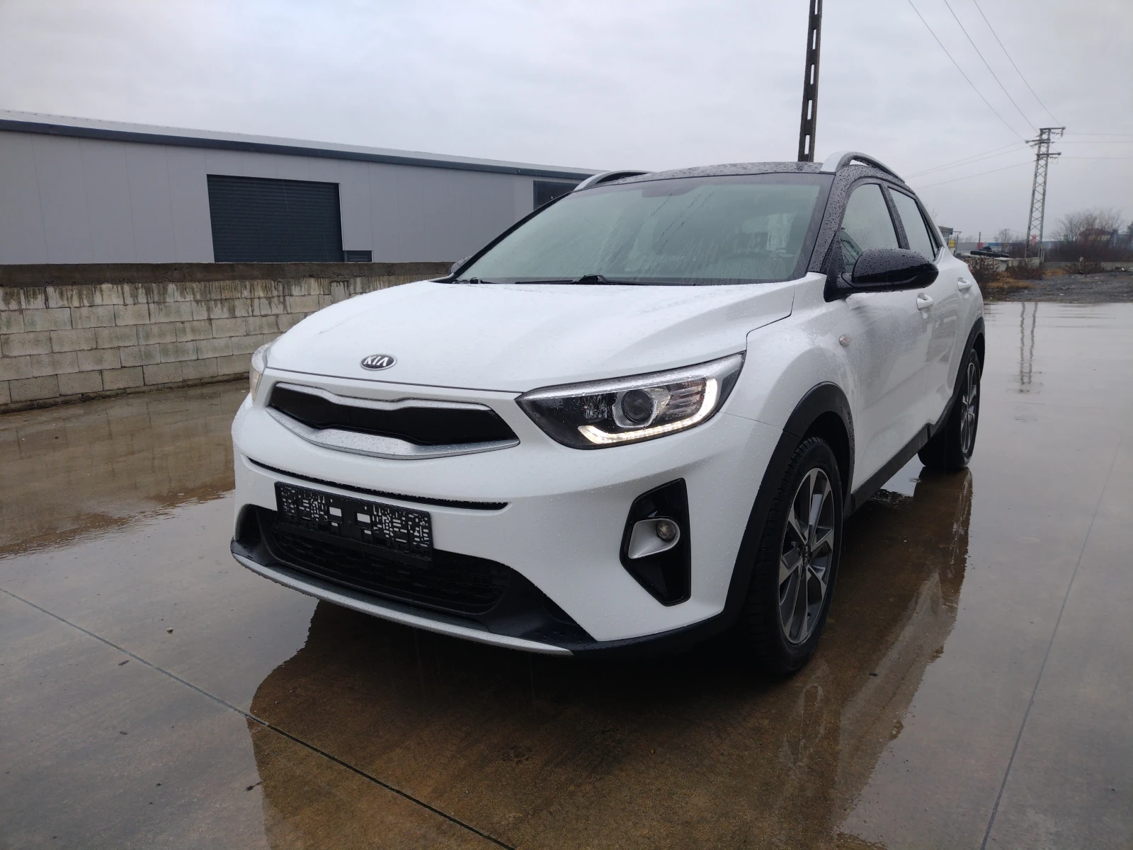 Kia Stonic 1.4 I* GPL* 100 к.с.* Камера* EURO 6D* , снимка 1