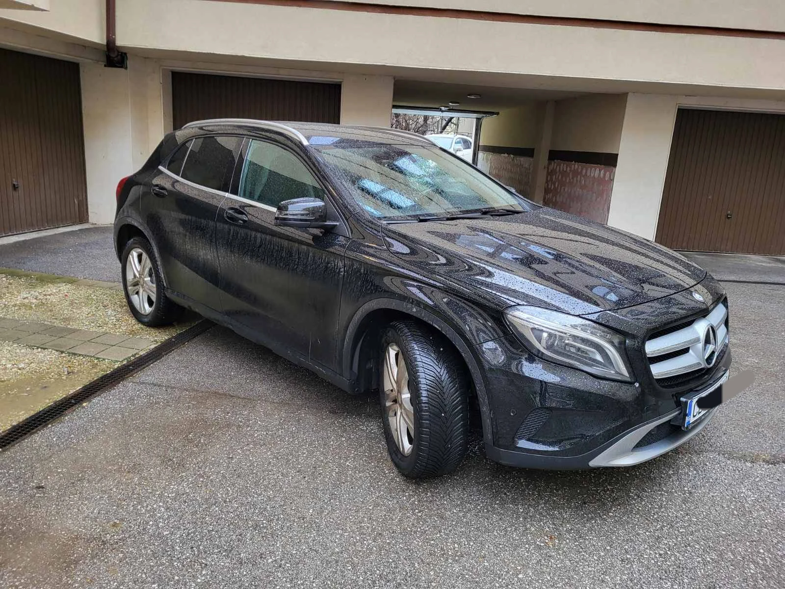 Mercedes-Benz GLA 200 d 4Matic SUV, снимка 1
