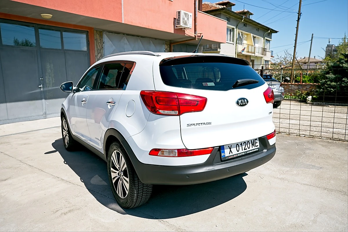 Kia Sportage 1.7CRDI 6 GEAR - изображение 4