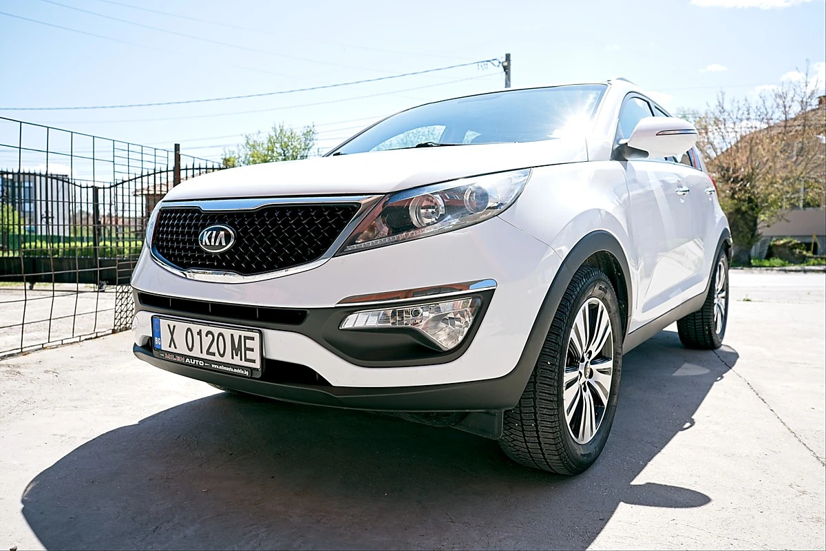 Kia Sportage 1.7CRDI 6 GEAR - изображение 2
