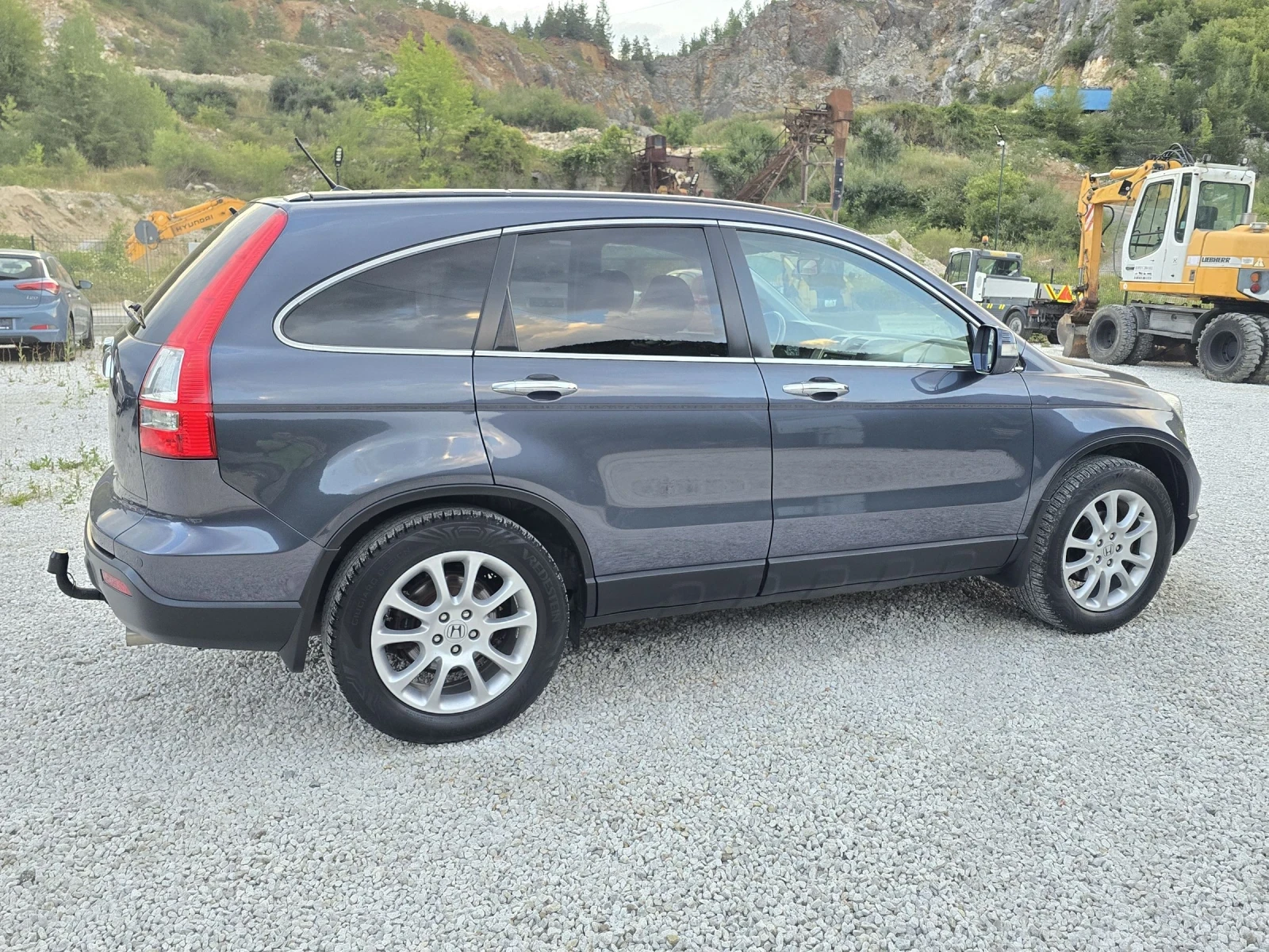 Honda Cr-v 2.0i Executive Plus - изображение 4