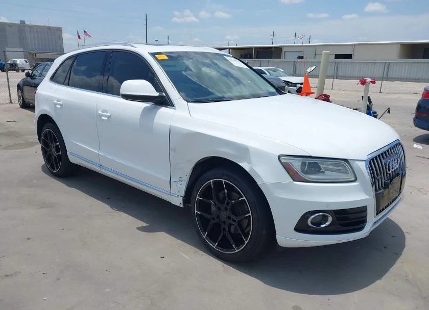 Audi Q5 * PREMIUM* QUATTRO* КОЖЕН САЛОН*  - изображение 2