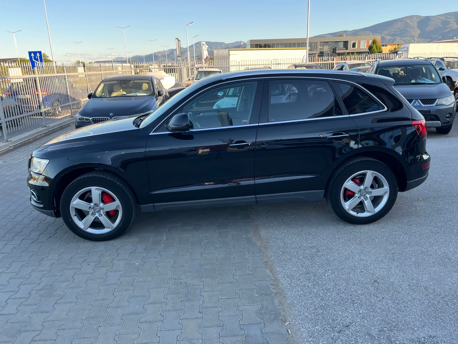 Audi Q5 2.0 TDI 190 k.c - изображение 3