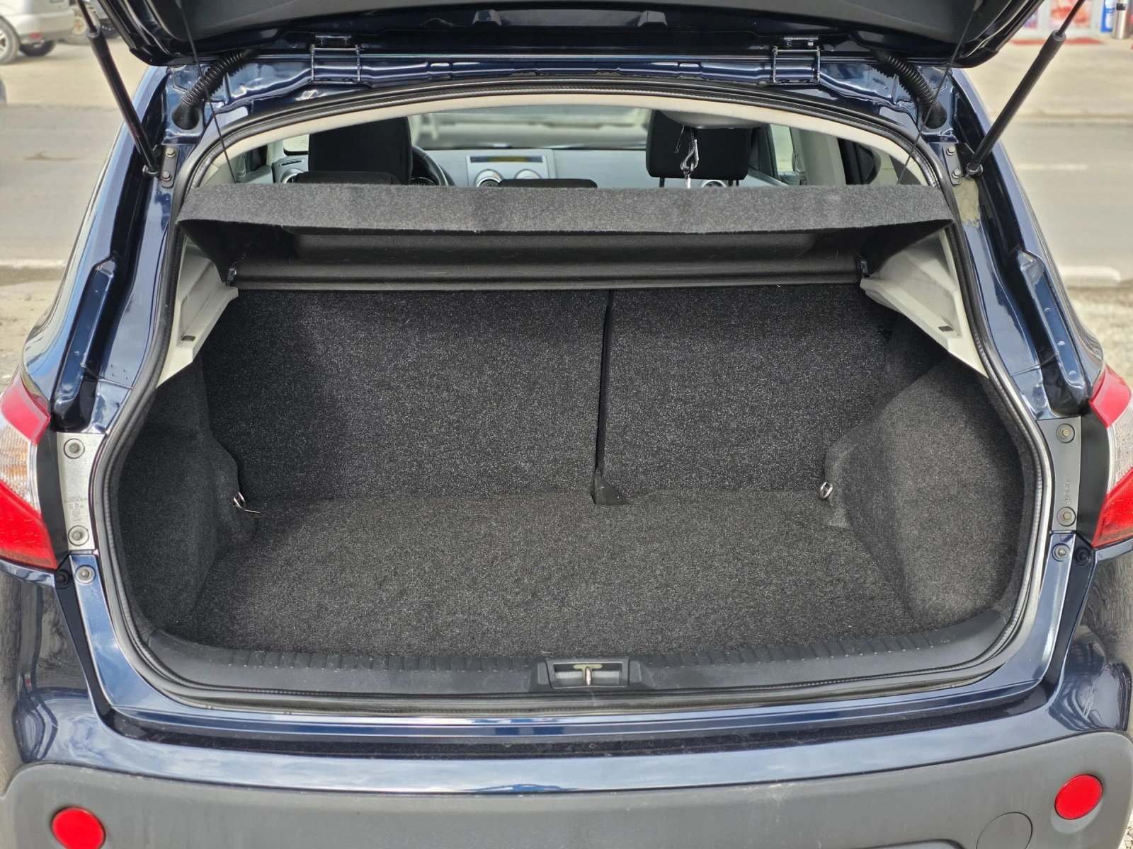 Nissan Qashqai 2.0 dci 150 k.c. 4X4 �������� | Mobile.bg � ����������� 12