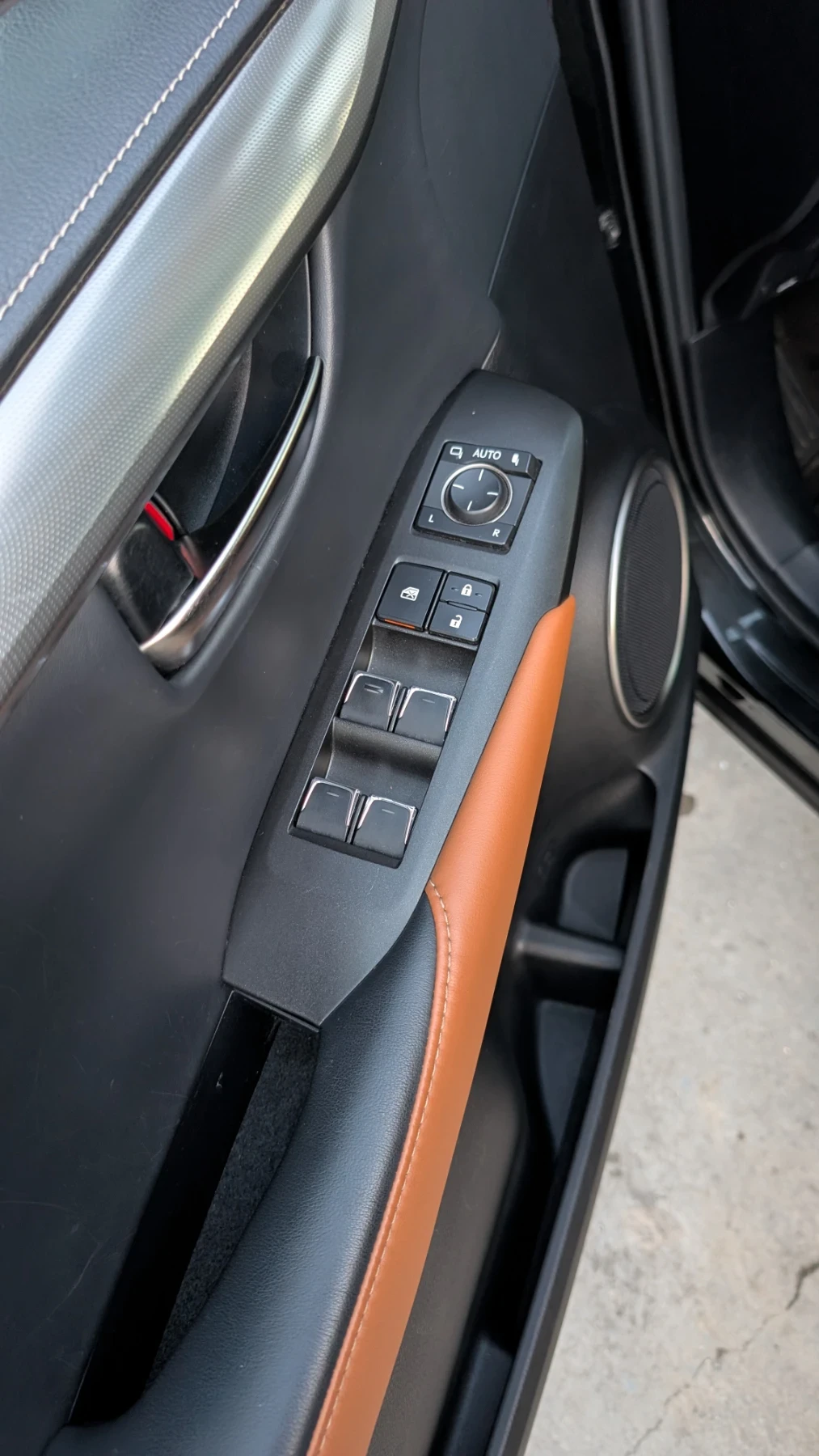 Lexus NX 300h 4x4 | Mobile.bg � ����������� 7