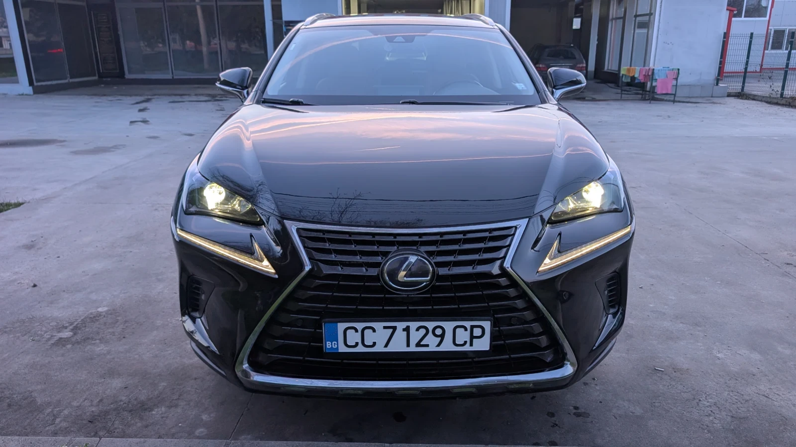 Lexus NX 300h 4x4 | Mobile.bg � ����������� 6