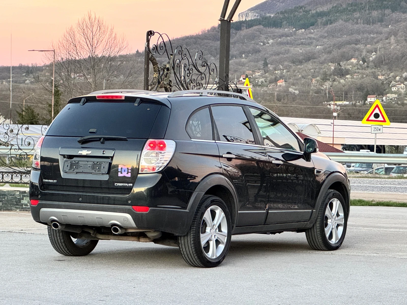 Chevrolet Captiva 2.2VCDI 4x4 6+ 1 АВТОМАТ, снимка 15 - Автомобили и джипове - 54127986