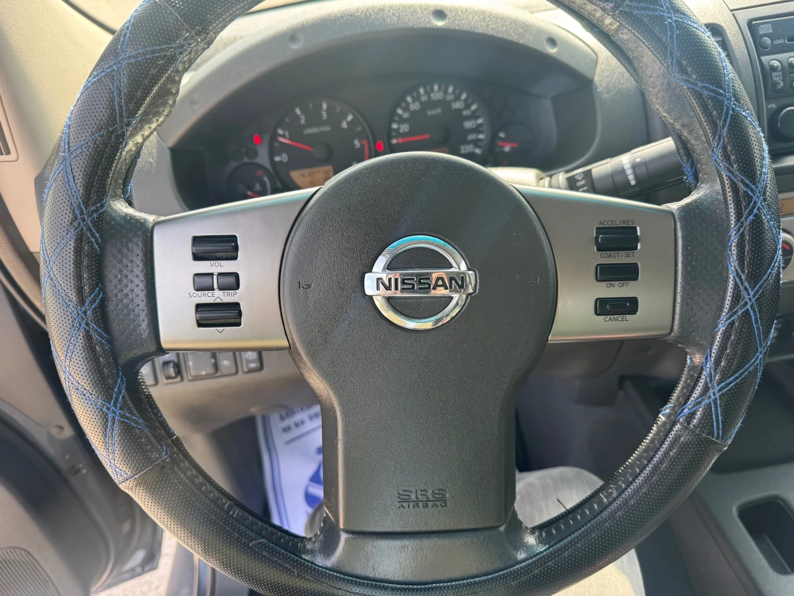 Nissan Navara 2.5 D АВТОМАТИК, снимка 10 - Автомобили и джипове - 54215867
