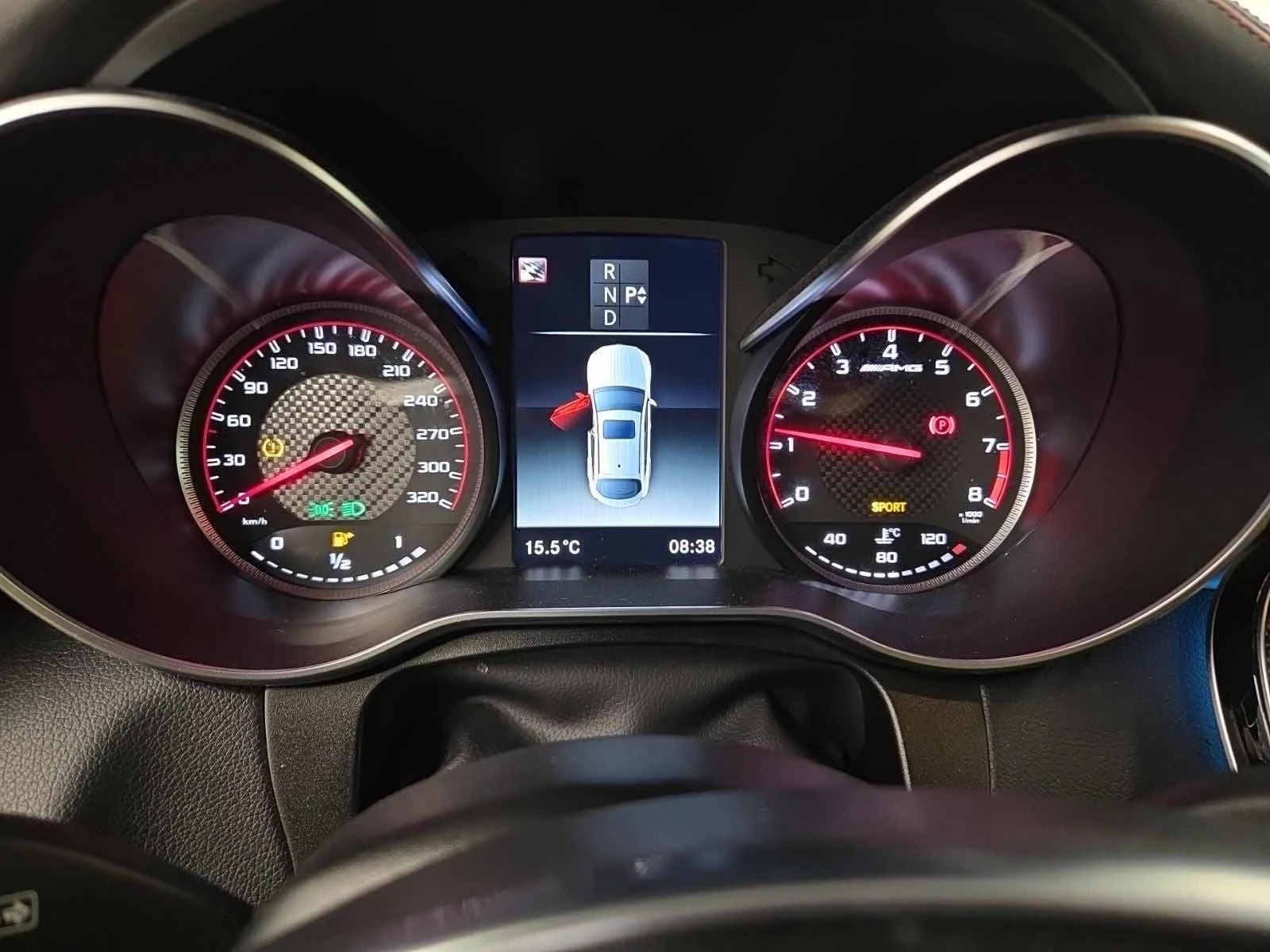 Mercedes-Benz GLC 63 AMG 63 S* 360* Burmester* Шибидах* Подгрев* Keyless, снимка 7 - Автомобили и джипове - 55090272