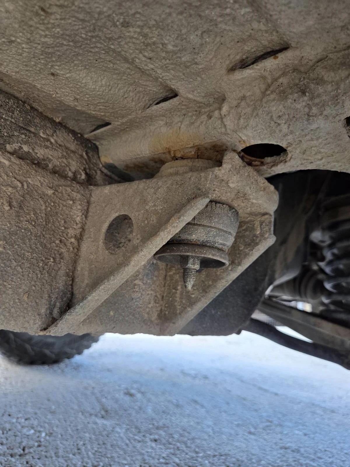 Suzuki Grand vitara, снимка 13 - Автомобили и джипове - 55121673