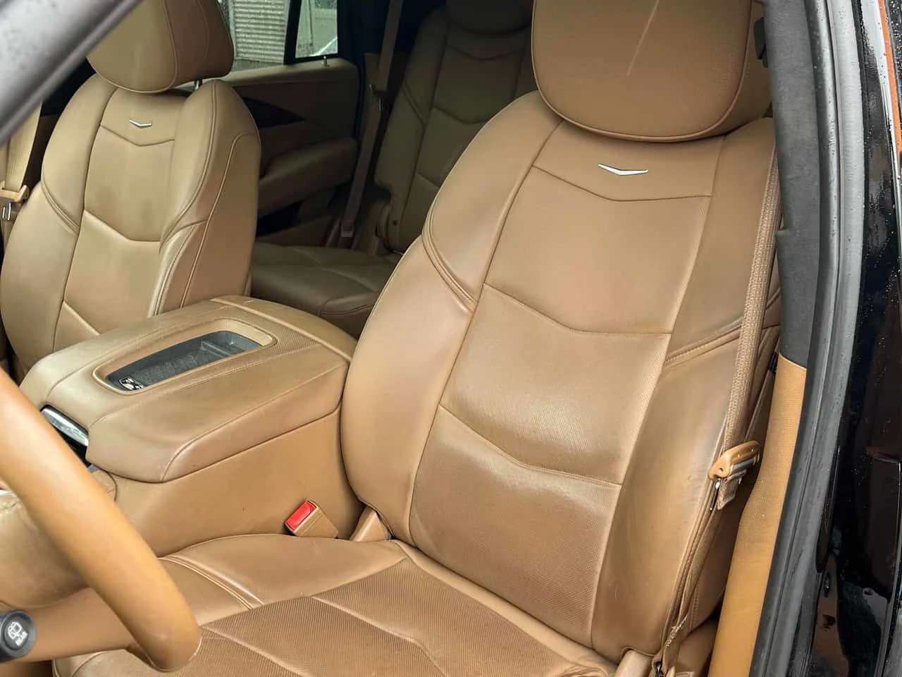 Cadillac Escalade * Platinum * АВТОКРЕДИТ БЕЗ ПЪРВОНАЧАЛНА ВНОСКА* , снимка 16 - Автомобили и джипове - 55135408