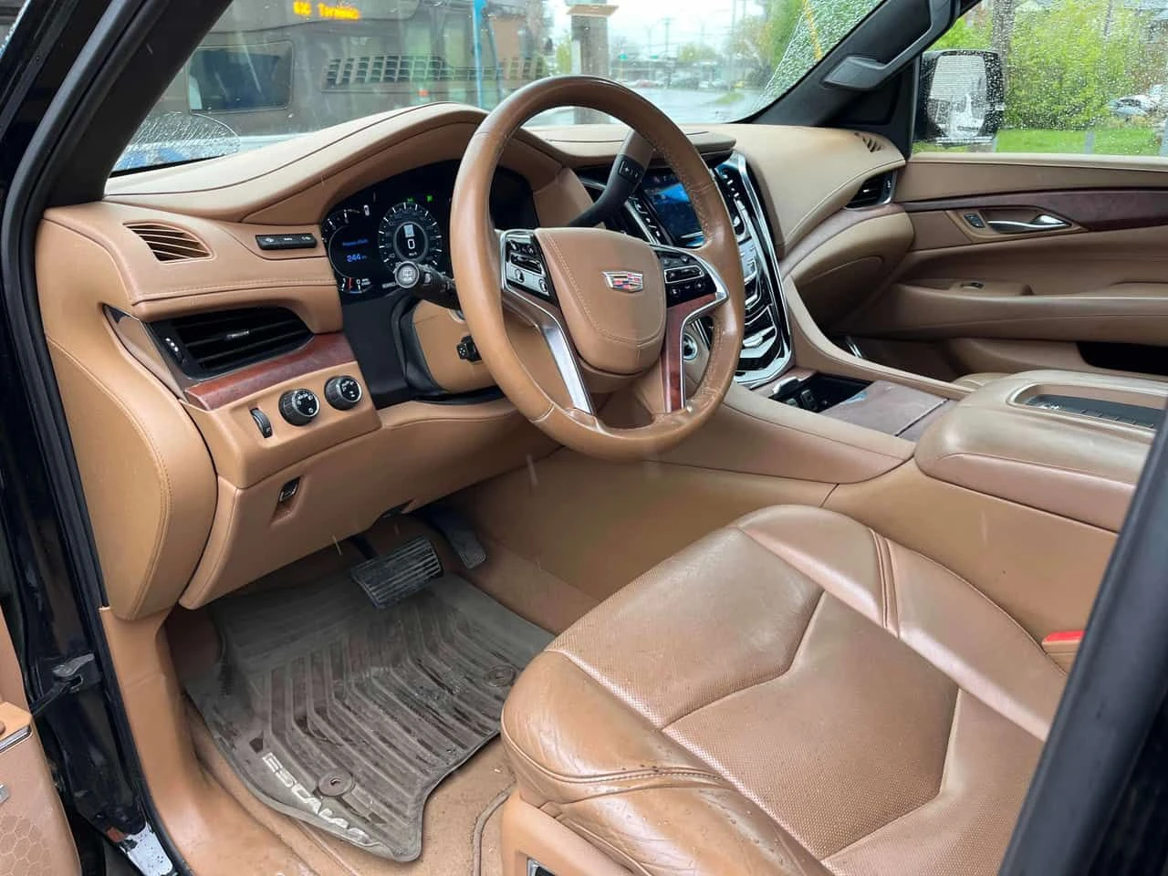 Cadillac Escalade * Platinum * АВТОКРЕДИТ БЕЗ ПЪРВОНАЧАЛНА ВНОСКА* , снимка 5 - Автомобили и джипове - 55135408