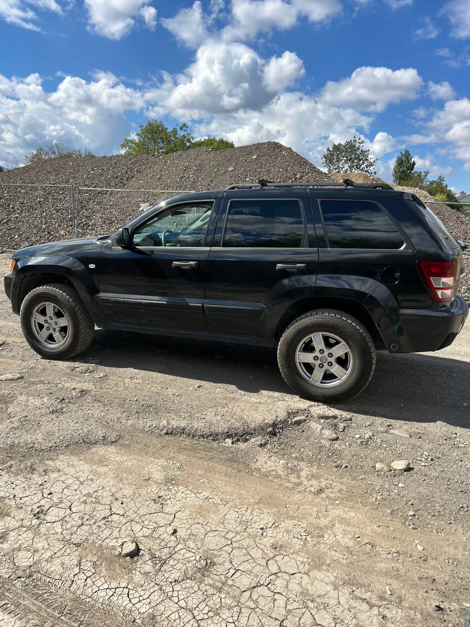 Jeep Grand cherokee 4.7 Бензин-Газ , снимка 4 - Автомобили и джипове - 56197446