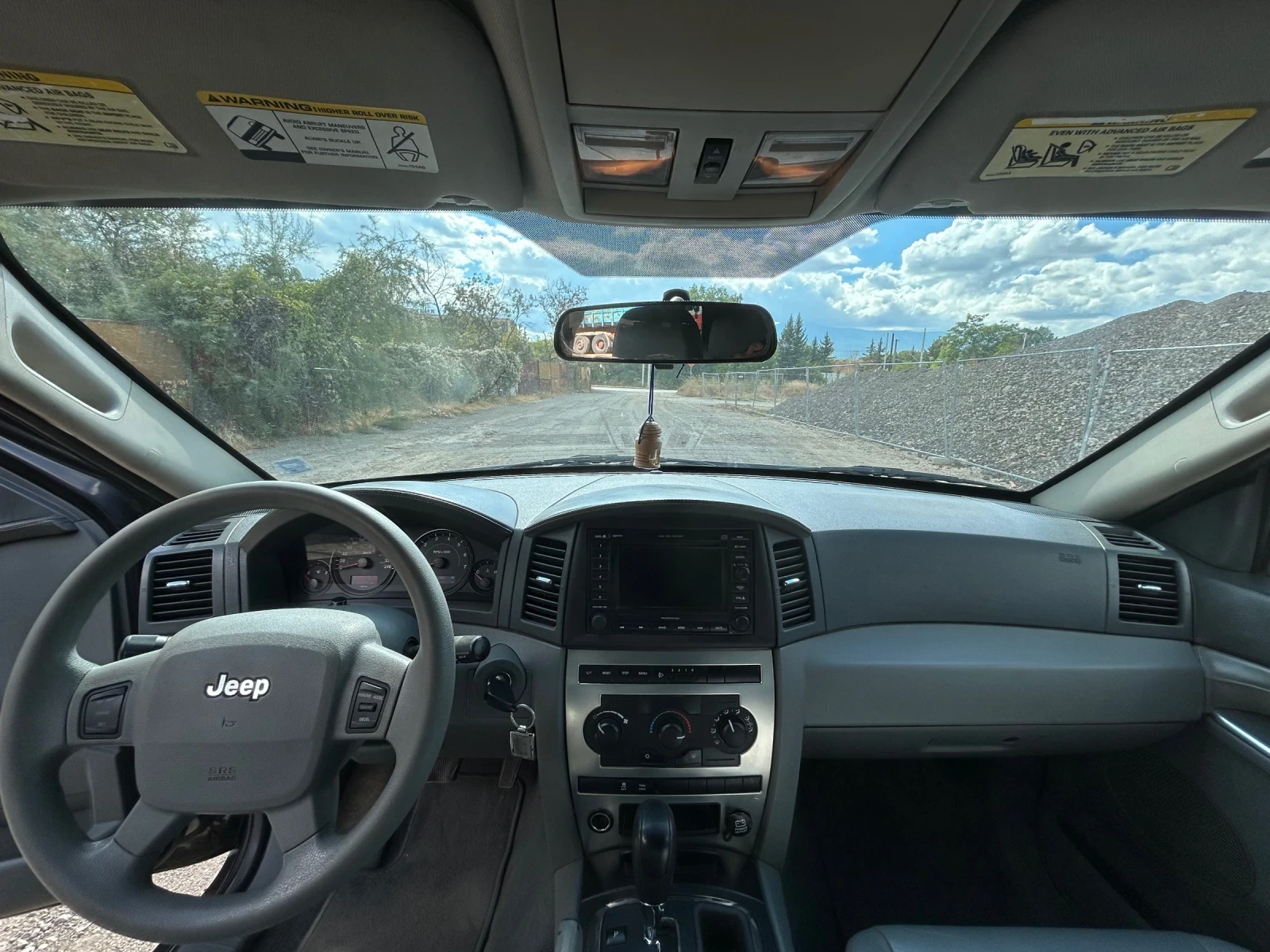 Jeep Grand cherokee 4.7 Бензин-Газ , снимка 2 - Автомобили и джипове - 56197446