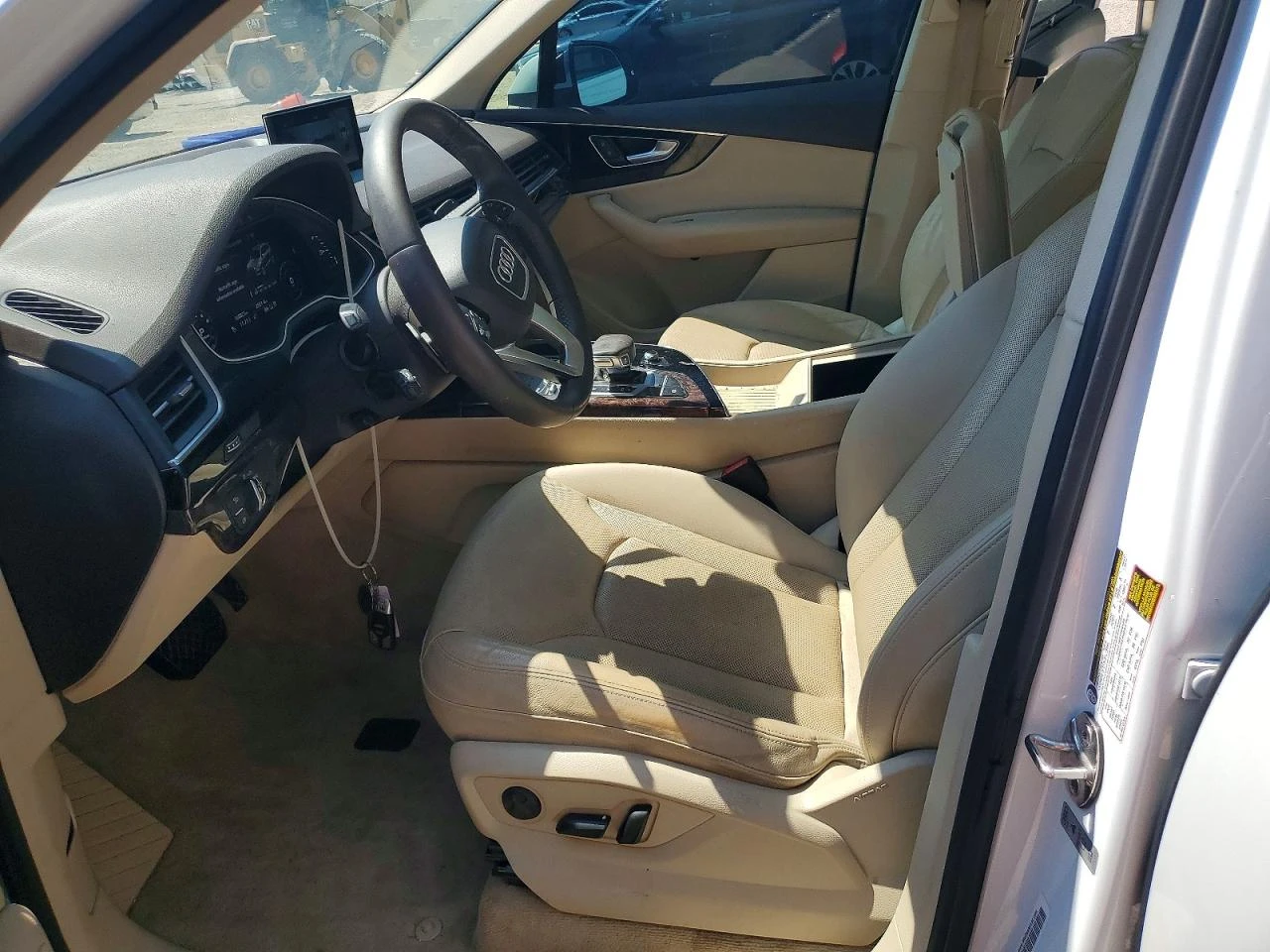 Audi Q7 3.0l Premium Plus, снимка 7 - Автомобили и джипове - 56349232