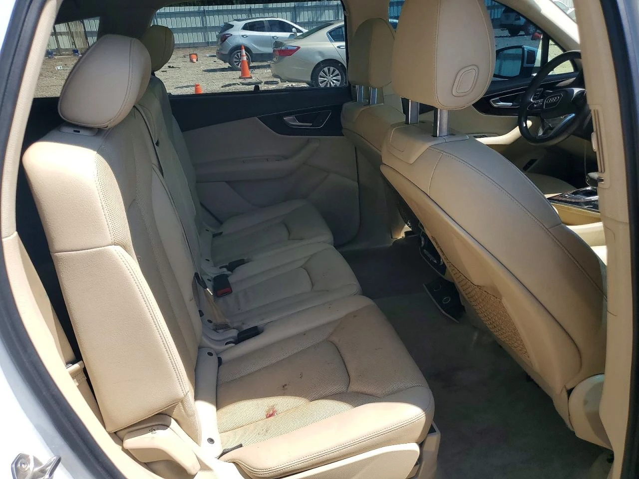 Audi Q7 3.0l Premium Plus, снимка 11 - Автомобили и джипове - 56349232