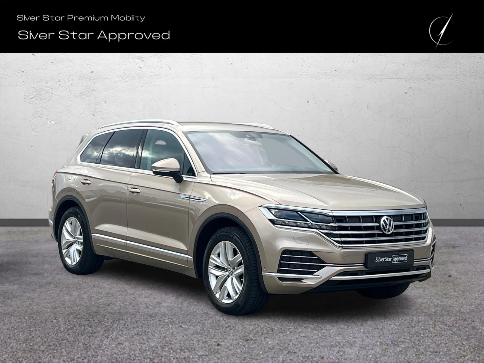 VW Touareg 3.0 V6 TDI, снимка 2 - Автомобили и джипове - 56720047