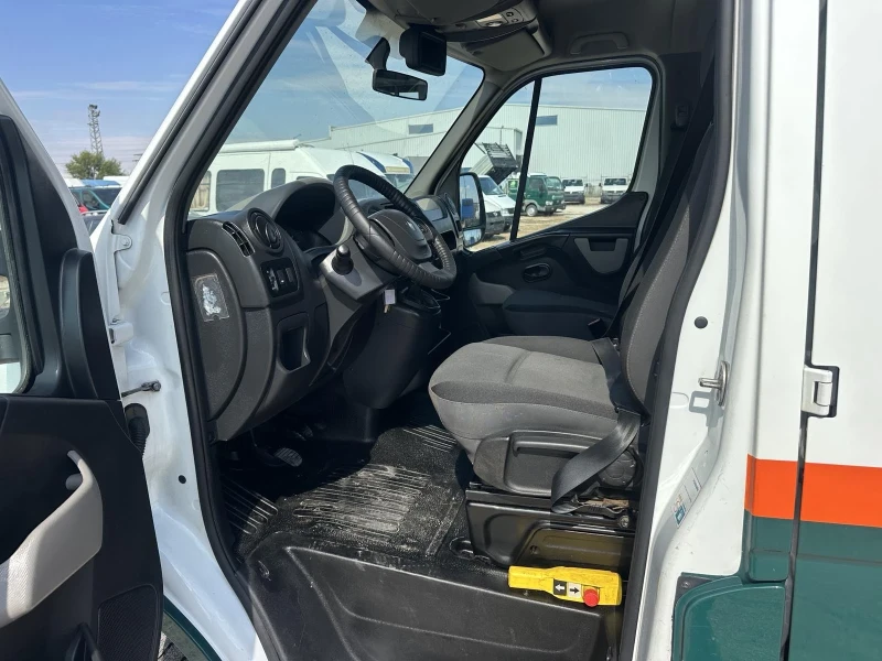 Renault Master Самосвал, снимка 13 - Бусове и автобуси - 51918172