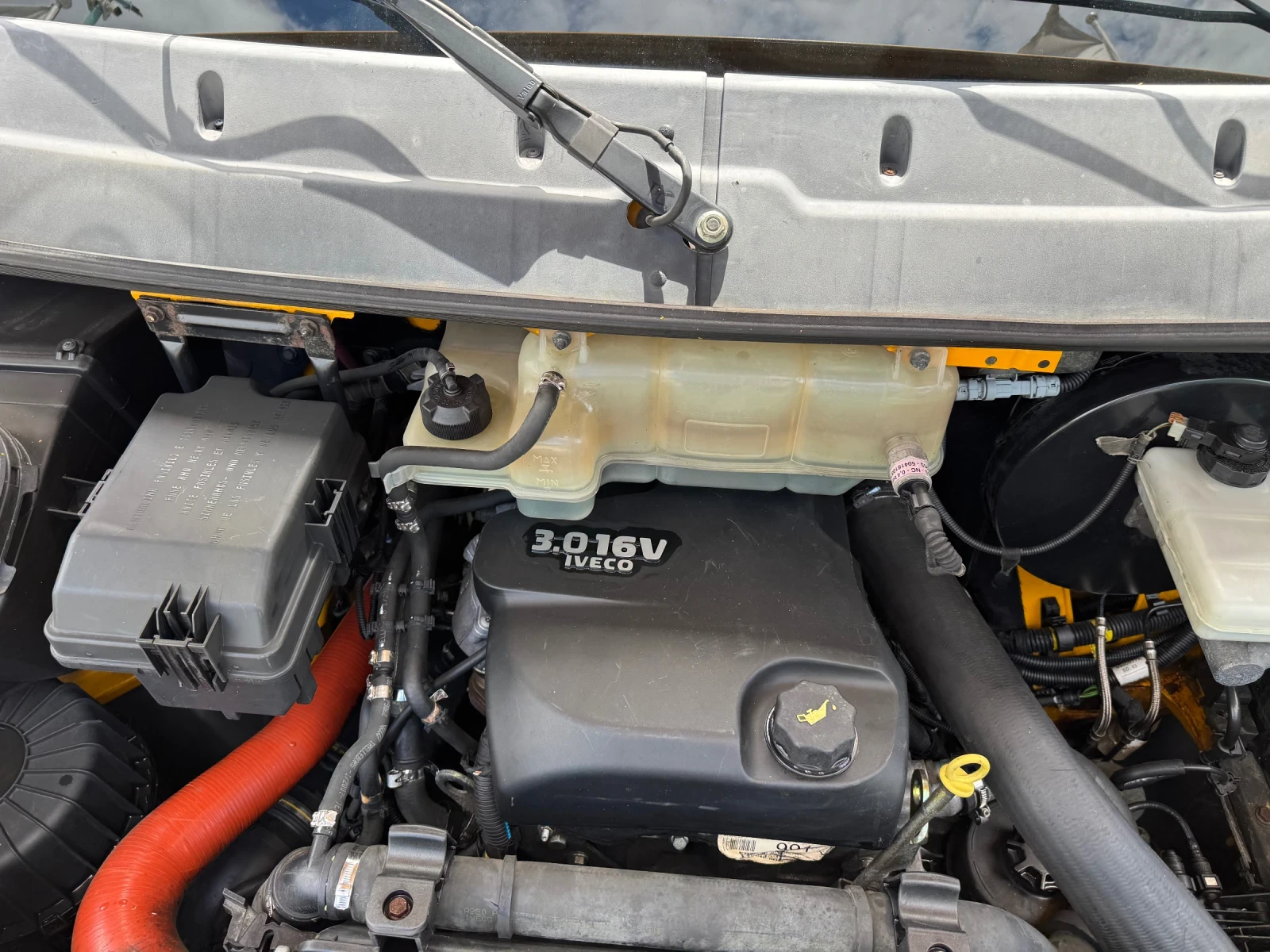 Iveco Daily 35C18* 3.0 HPI* кран HIAB 1.830 kg - изображение 3