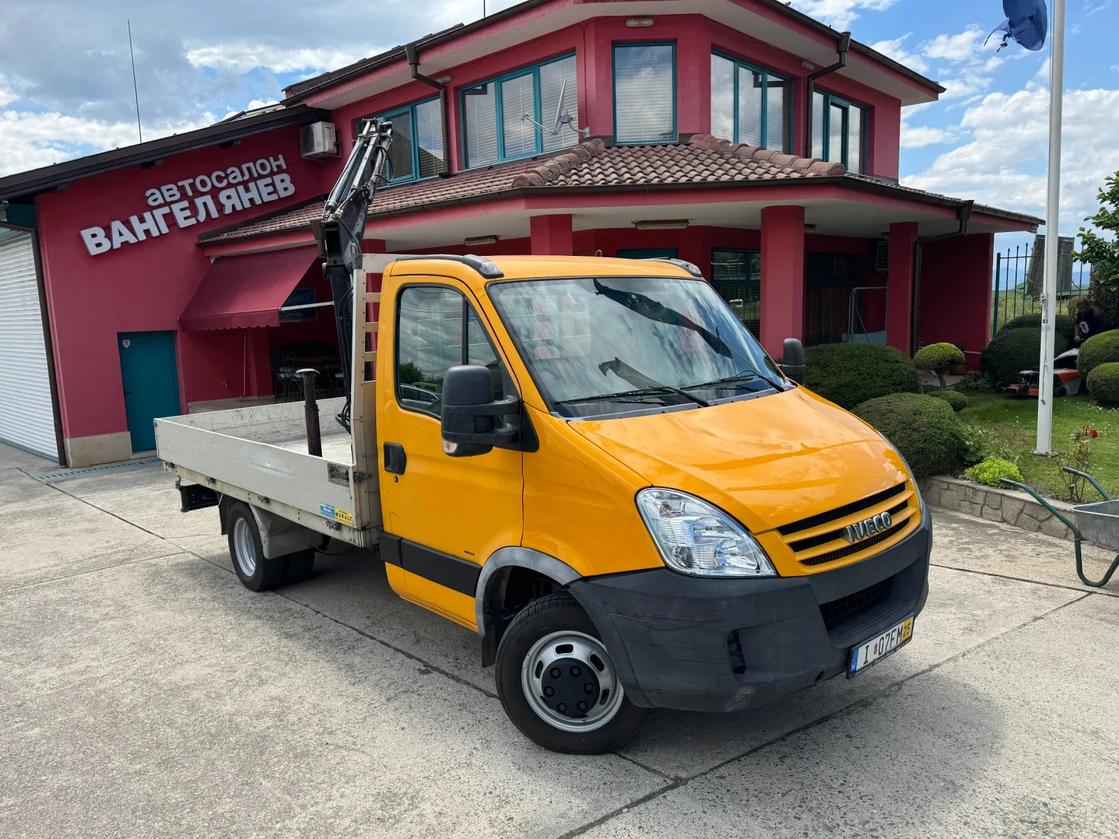 Iveco Daily 35C18* 3.0 HPI* кран HIAB 1.830 kg - изображение 2