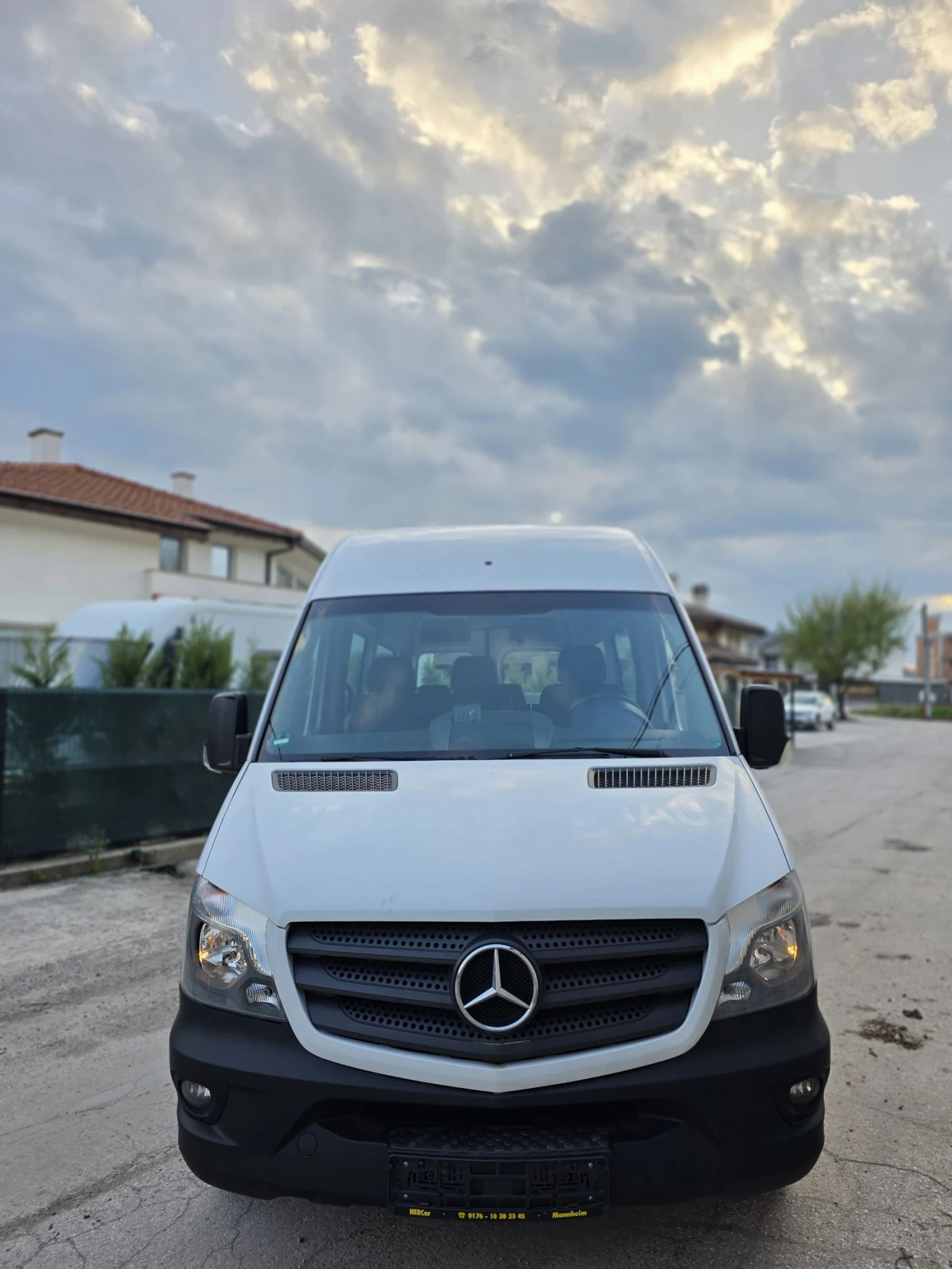 Mercedes-Benz 313 213 - изображение 3