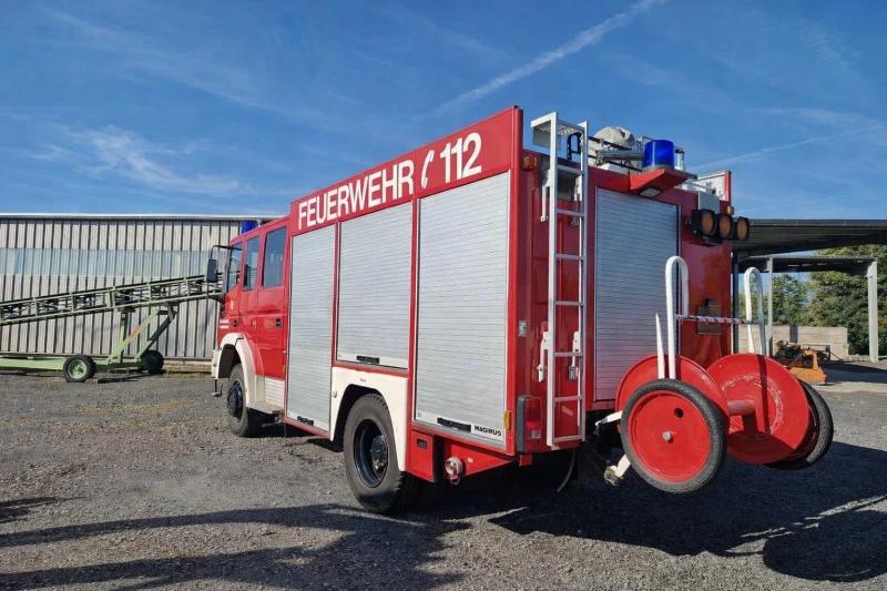 Iveco Magerus 4x4 FF135 Пожарна с резервоар и помпа, снимка 3 - Камиони - 53495096